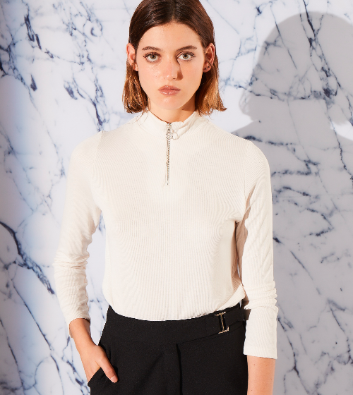 Polera de morley con cierre CRUDO