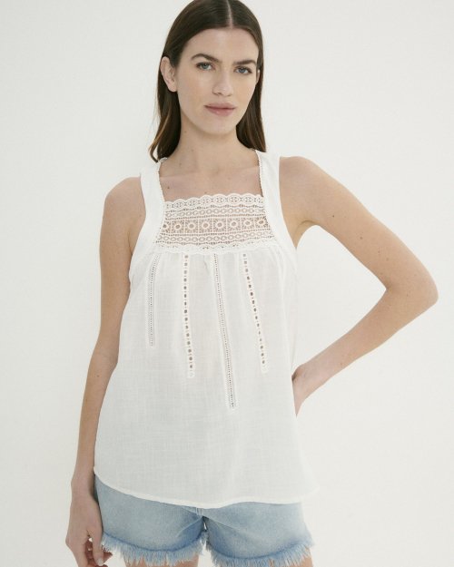 Blusa con puntillas NATURAL