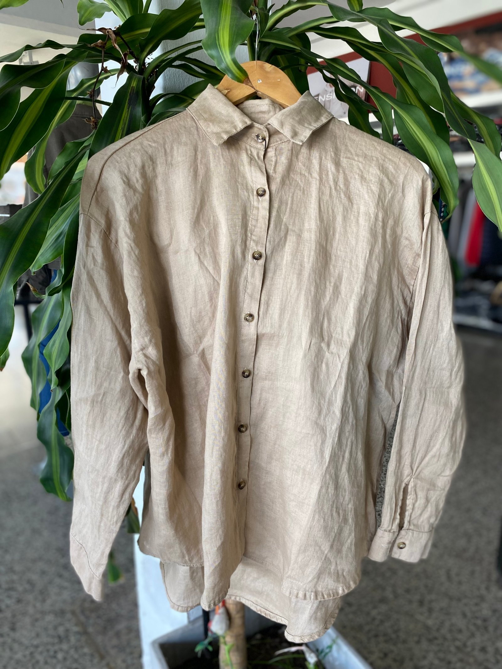 Camisa de lino BEIGE
