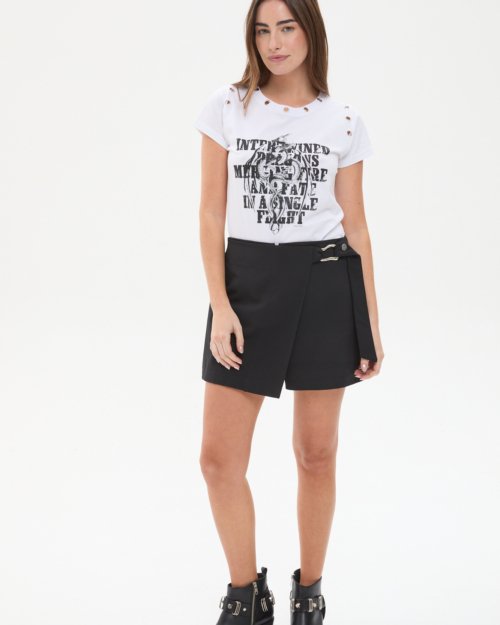 Short sastrero con falda y hebilla NEGRO