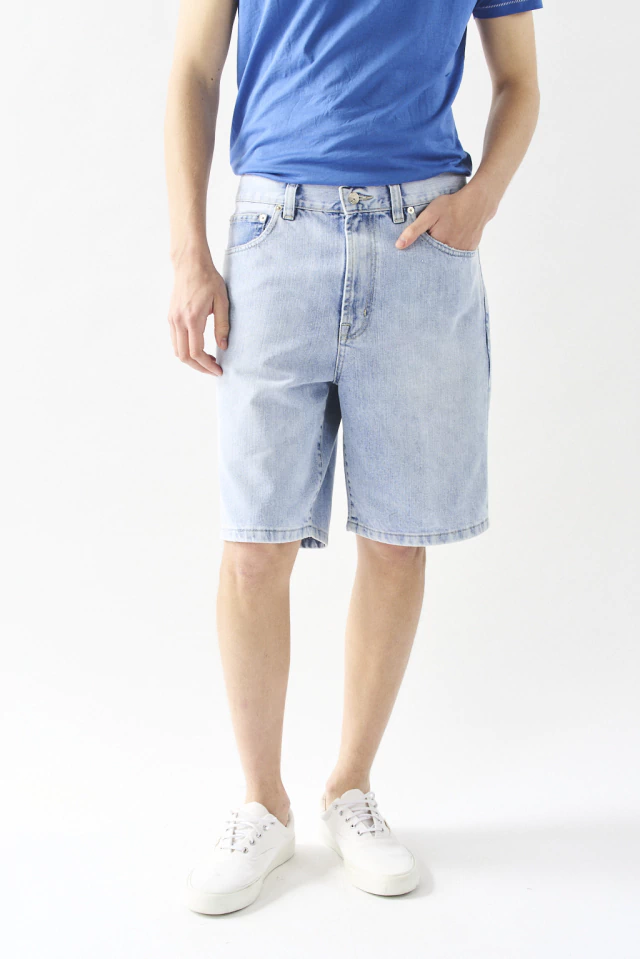 Bermuda Oliver summer