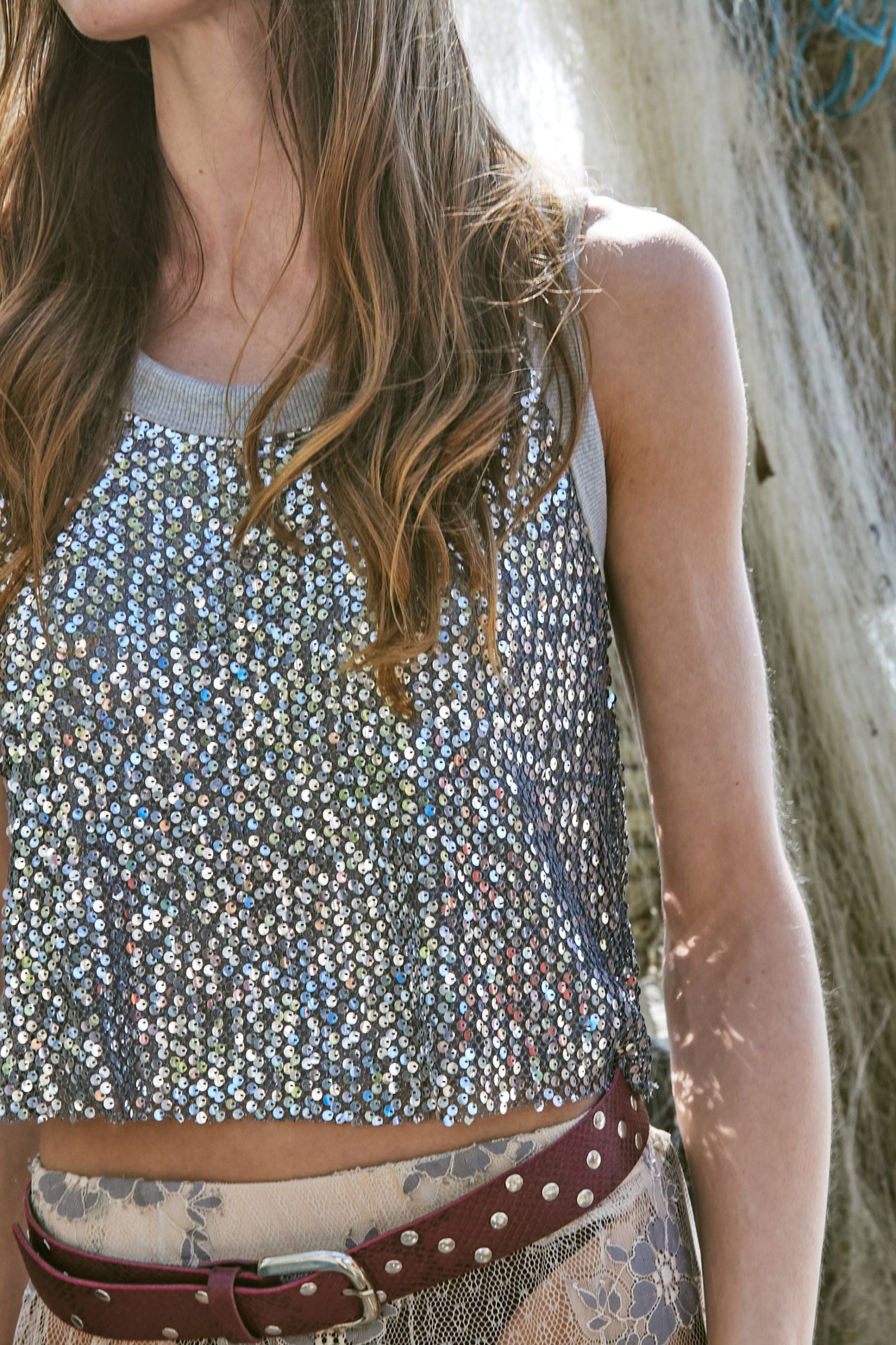 Top de lentejuelas con vivos PLATEADO - Imagen 2