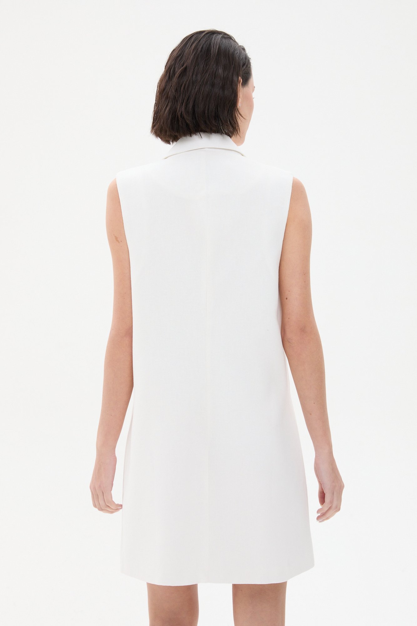 Vestido chaleco de lino con botones NATURAL - Imagen 2