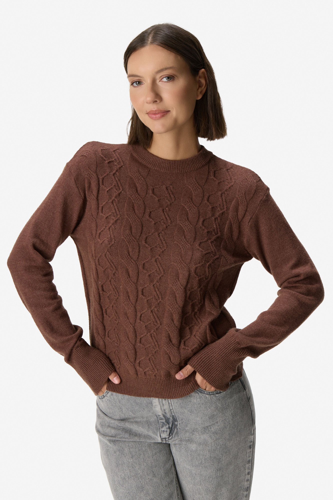 Sweater trenzas monograma CHOCOLATE