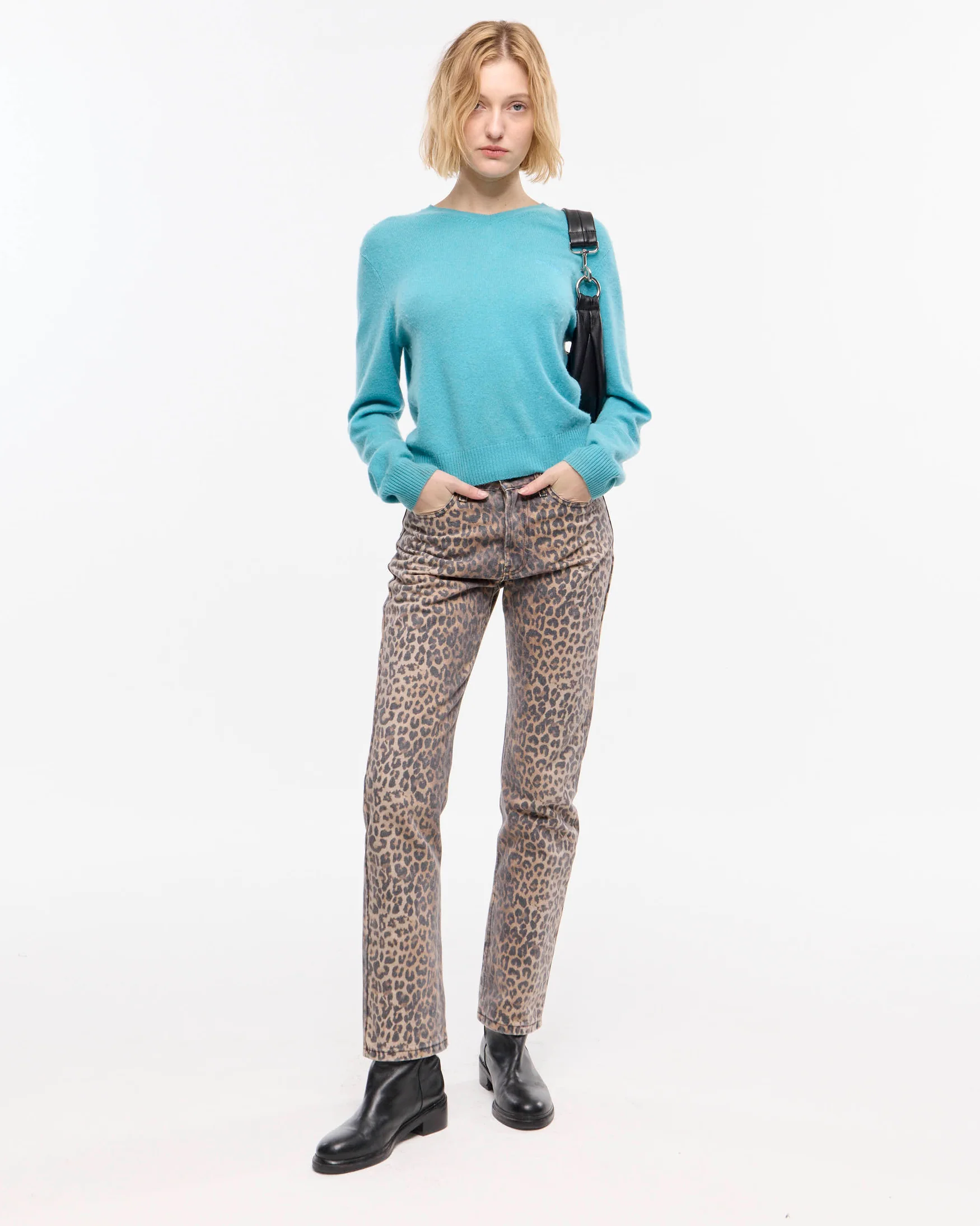 Pantalón straight leopardo