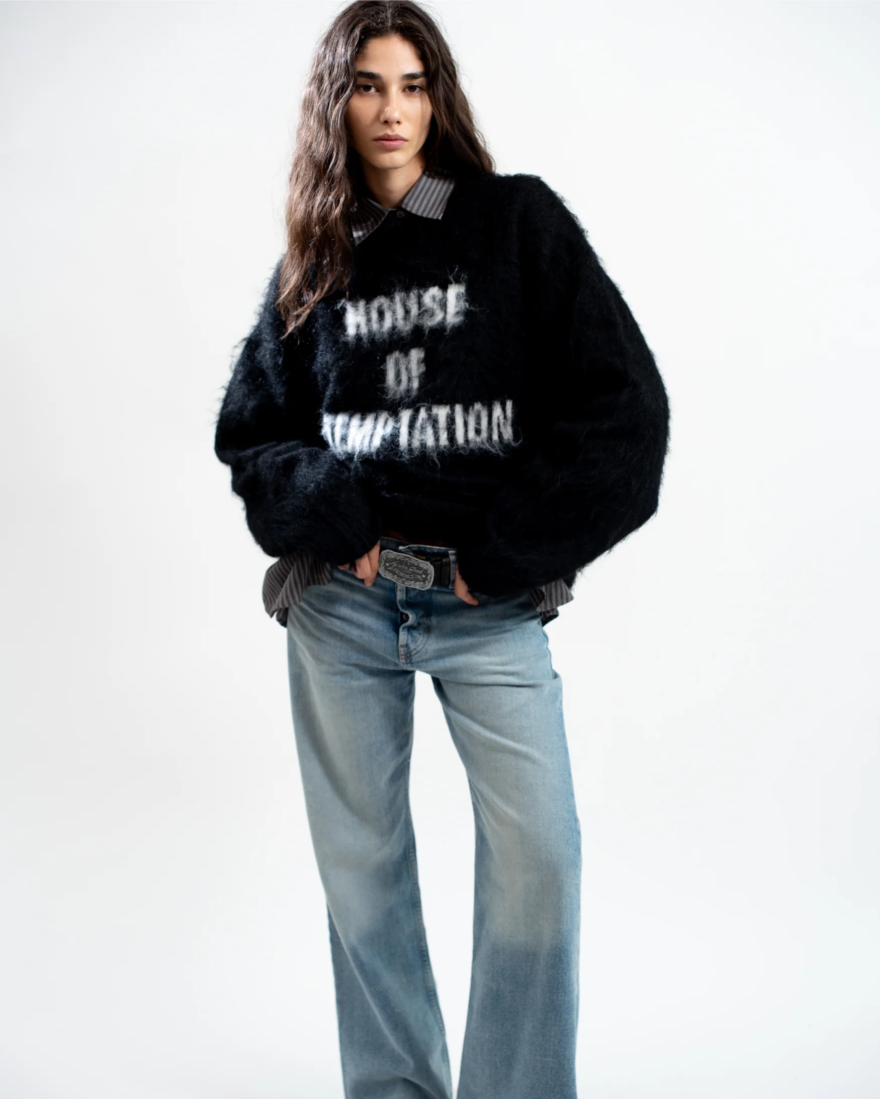 Sweater temptation NEGRO