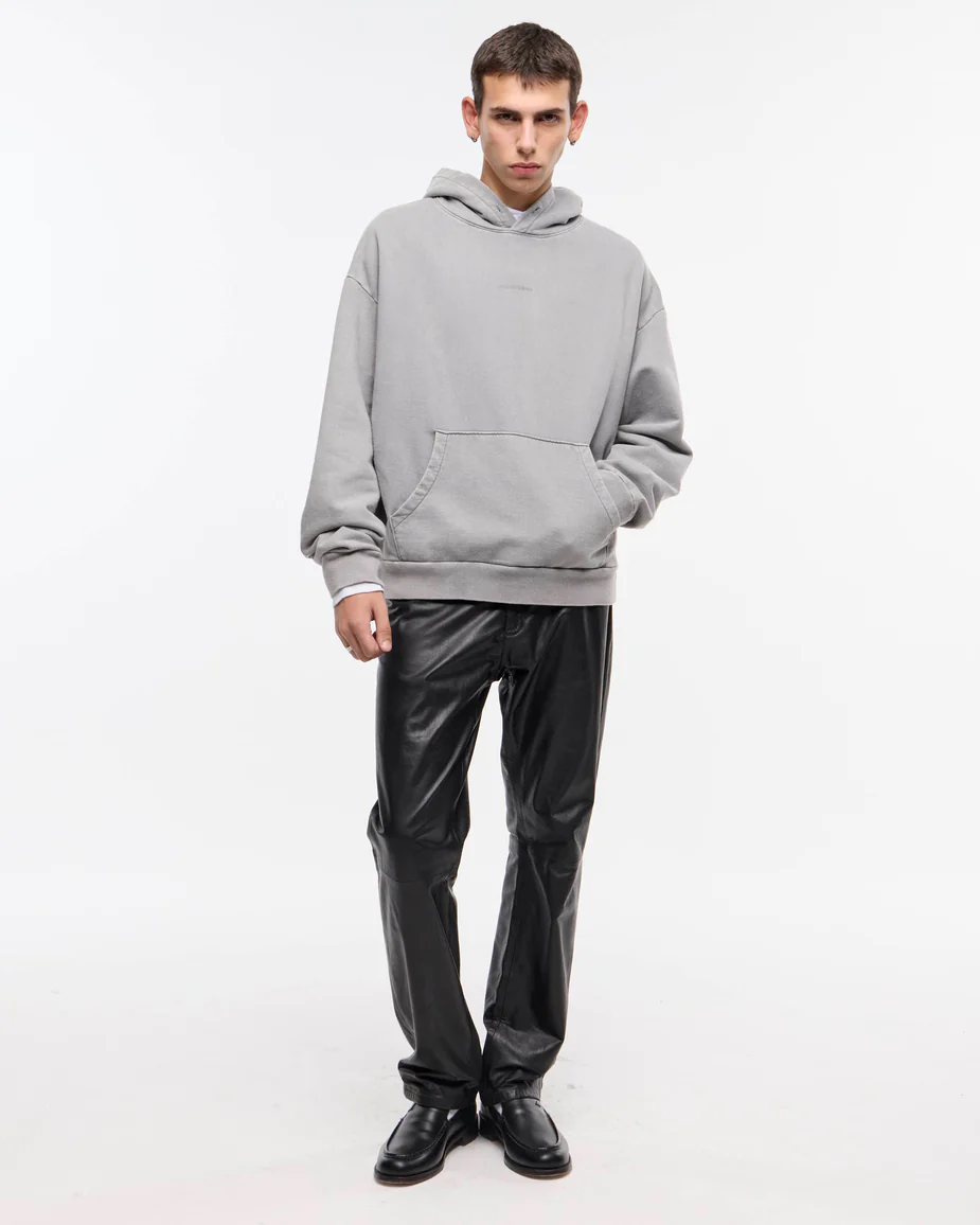 Hoodie over process GRIS