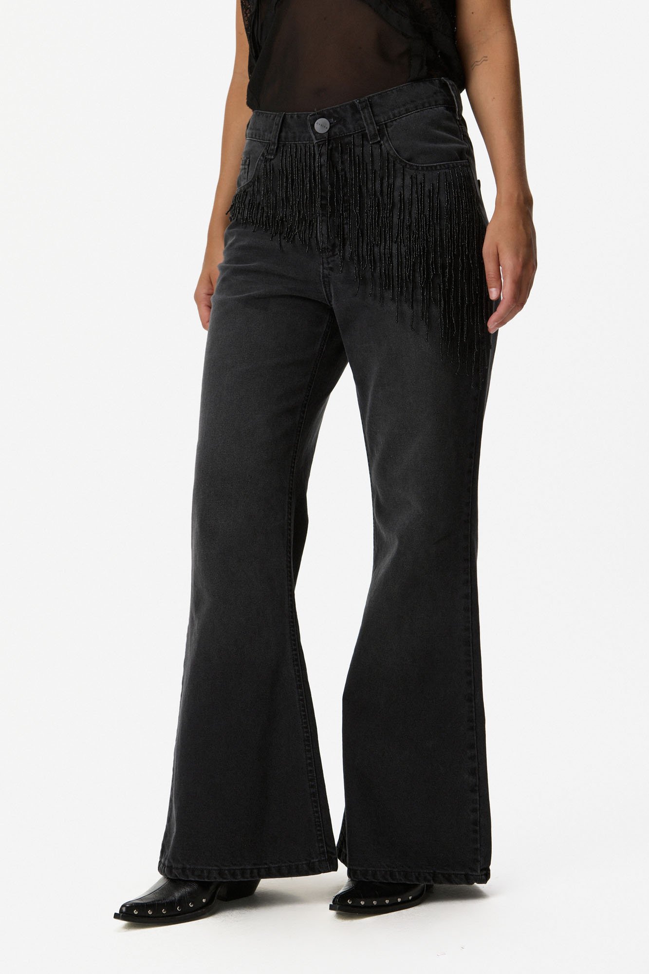 Pantalón denim NEGRO con bordado a mano