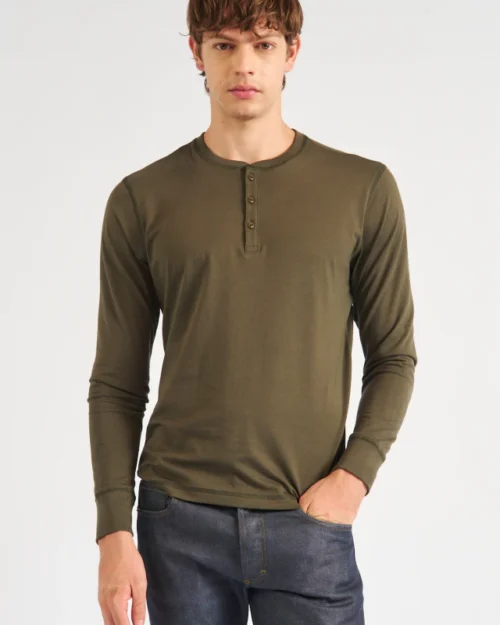 Remera henley ML pima VERDE MILITAR