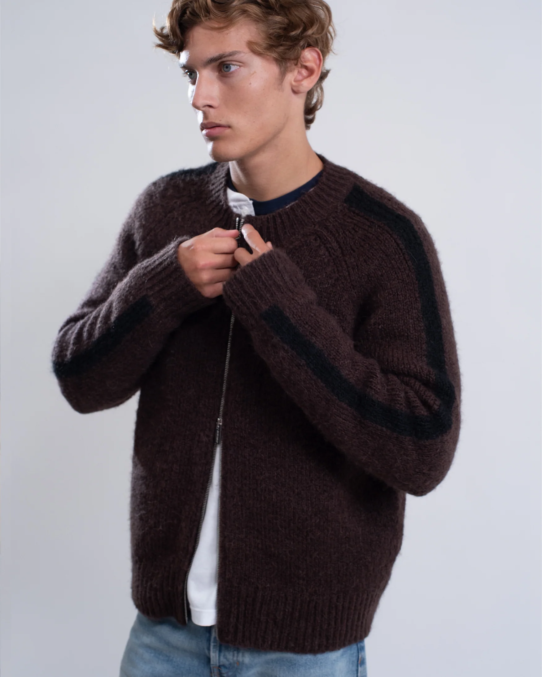 Sweater zipper CHOCOLATE