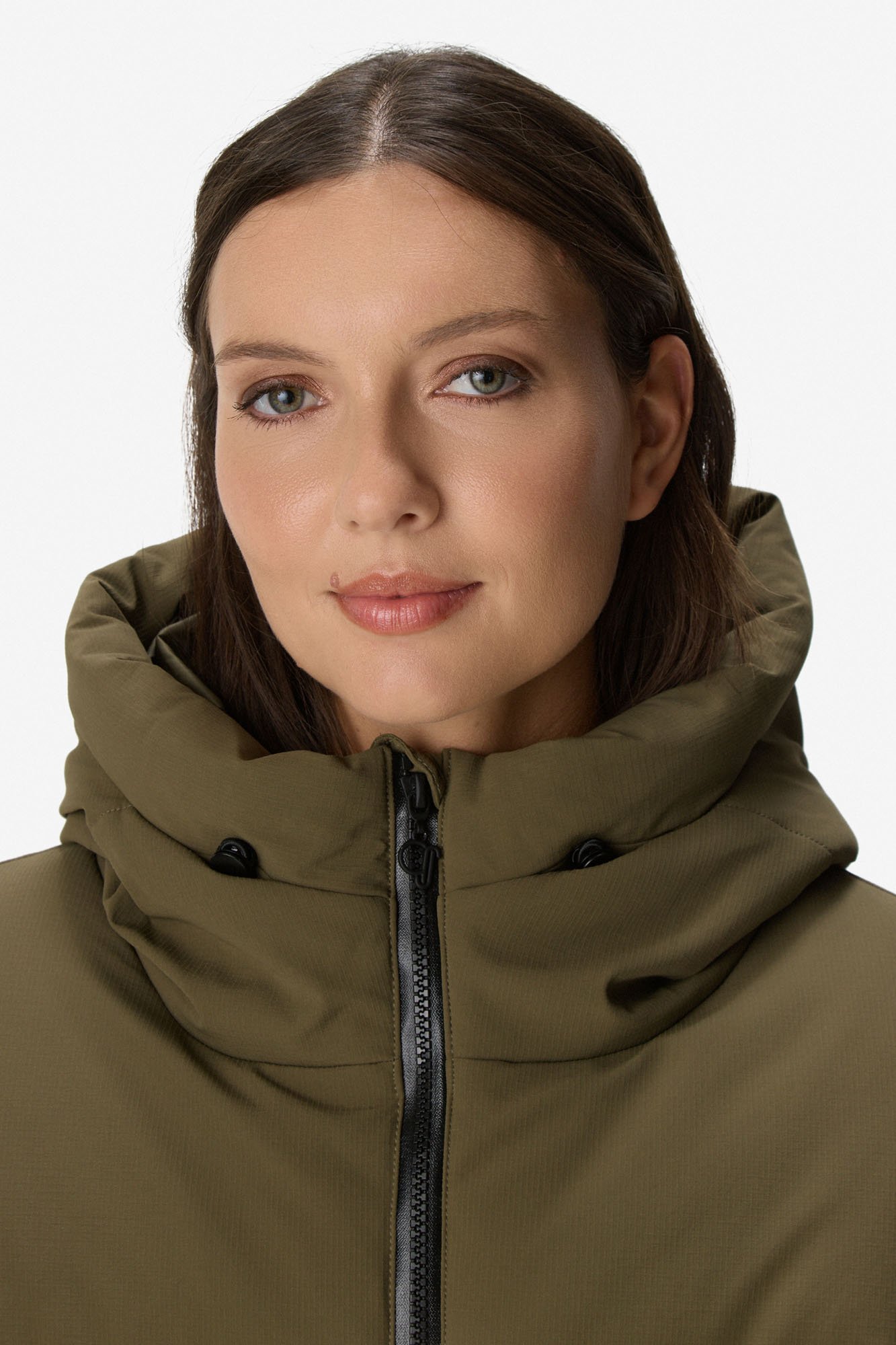 Campera puffer con puños lycra VERDE MILITAR - Imagen 3